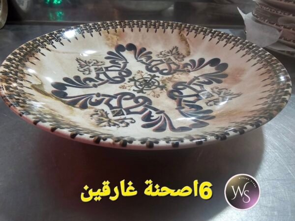 ⁦طقم طاولة تقليدي⁩ - الصورة ⁦2⁩