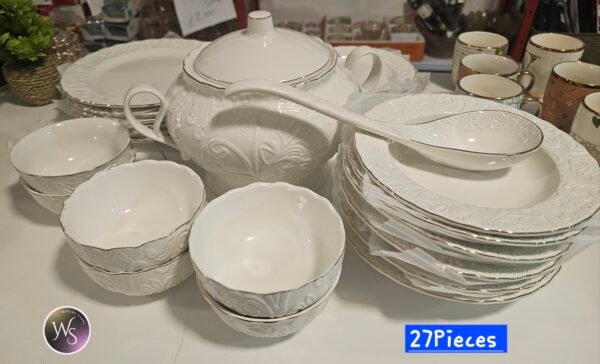 سرفيس طاولة 27 قطعة أفغاني